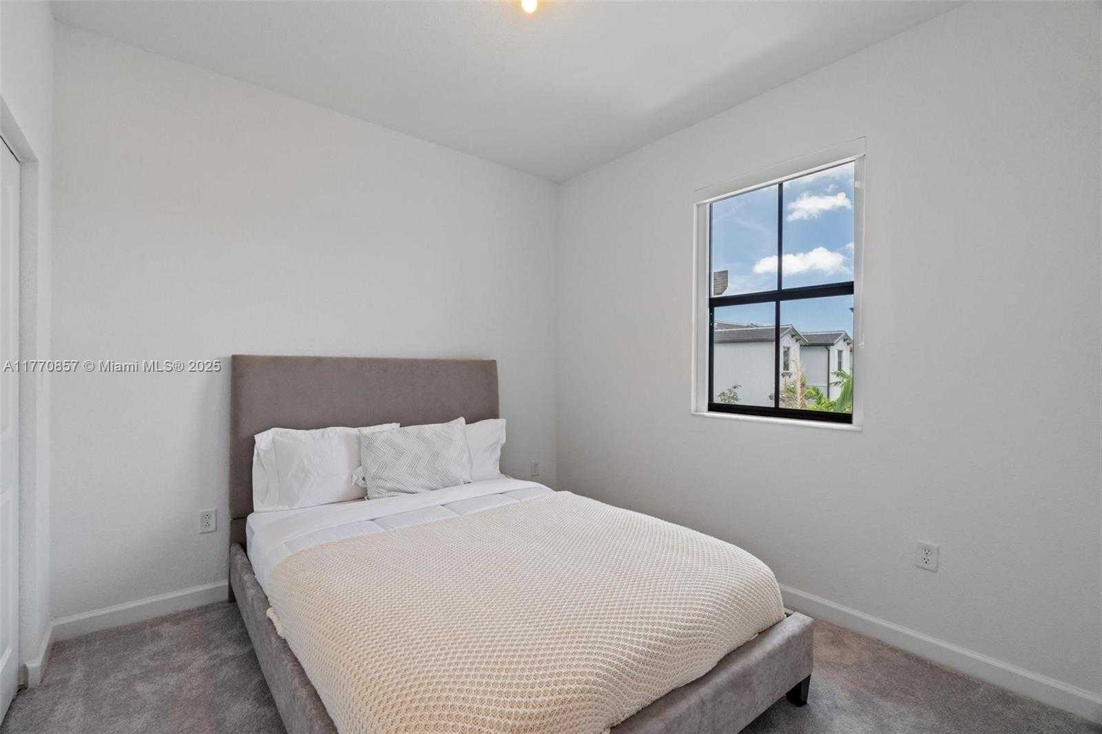 Small Image of 541 NORTH WEST 204TH ST, Miami Gardens Number 30