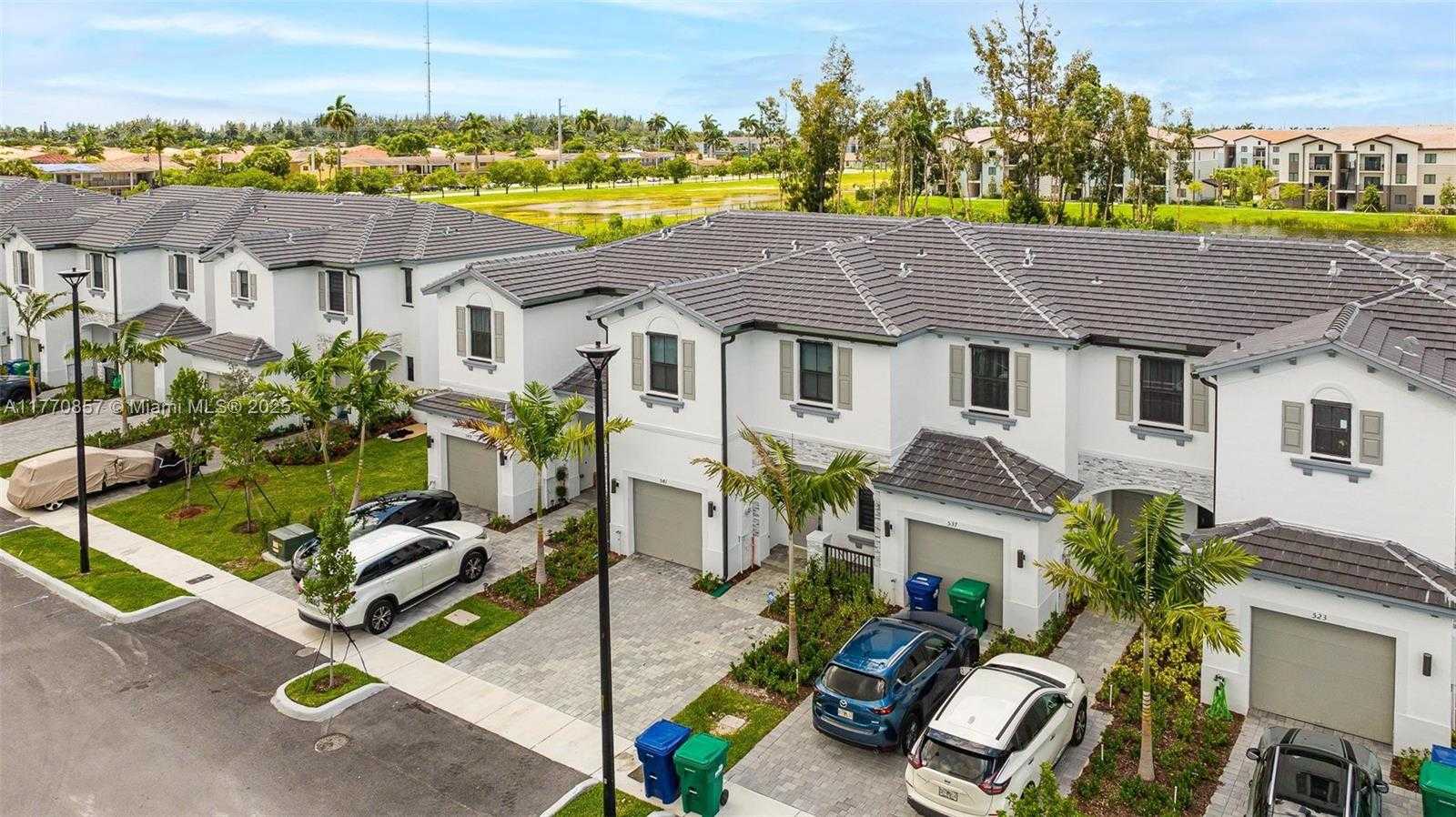 Small Image of 541 NORTH WEST 204TH ST, Miami Gardens Number 41