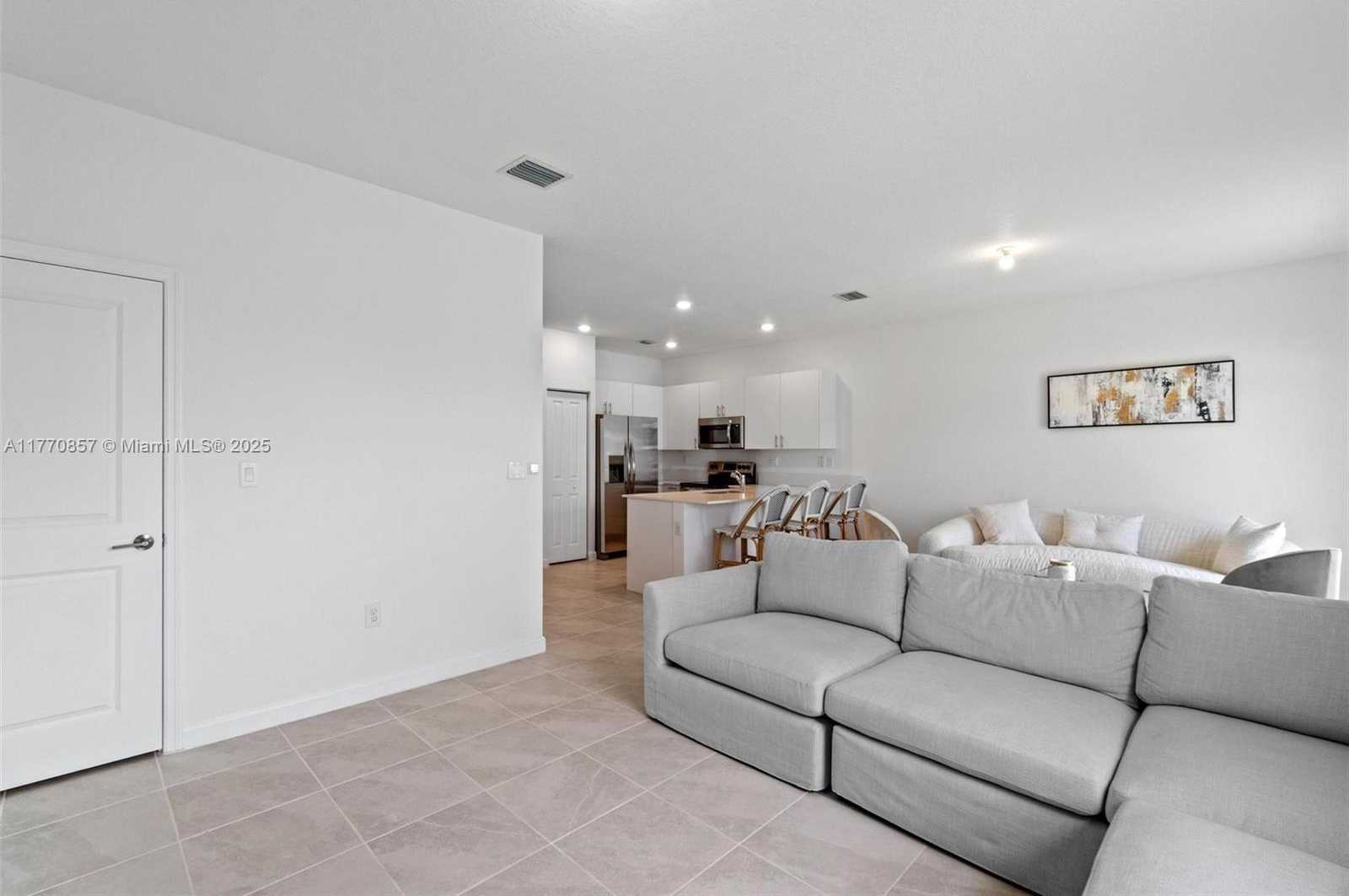 Small Image of 541 NORTH WEST 204TH ST, Miami Gardens Number 7