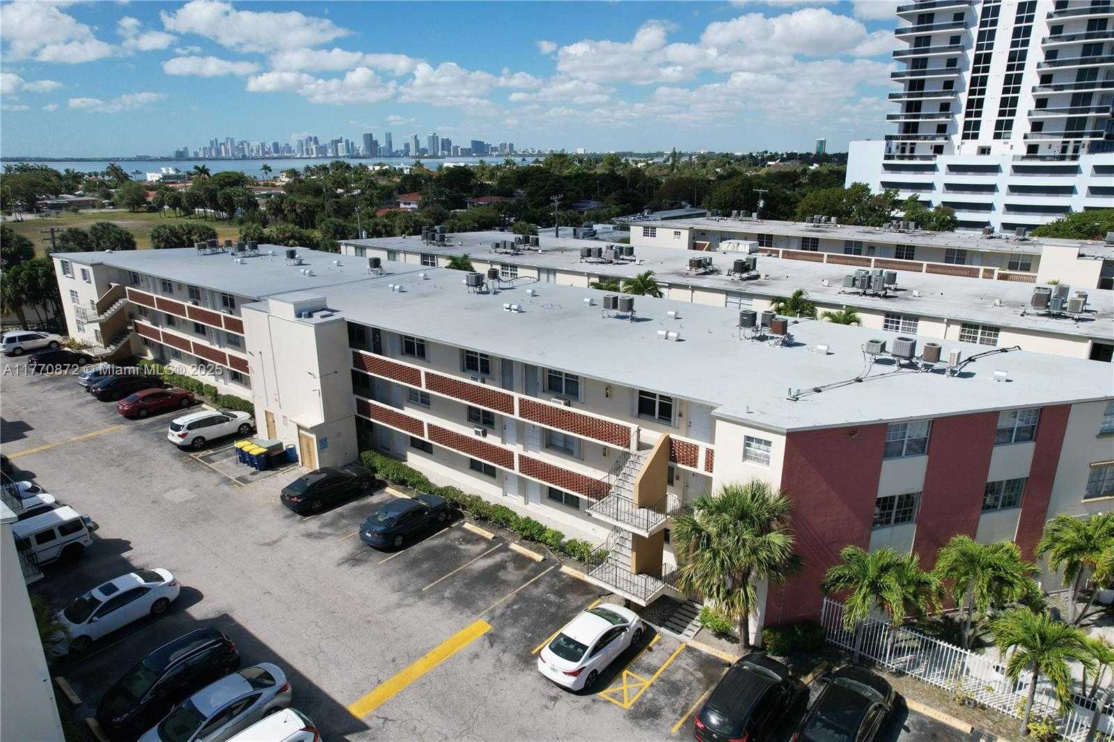 Small Image of 1790 79TH ST CSWY #B105, North Bay Village Number 16