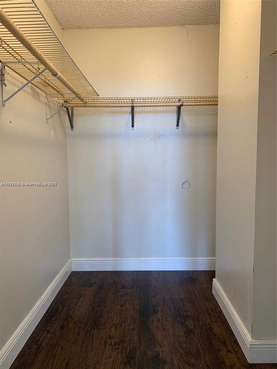 Small Image of 500 THREE ISLANDS BLVD #307, Hallandale Beach Number 13