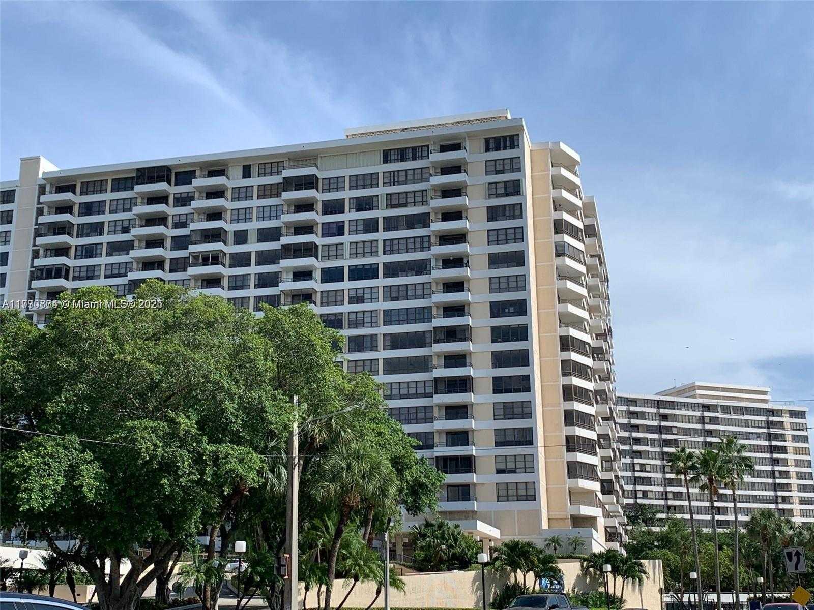 Small Image of 500 THREE ISLANDS BLVD #307, Hallandale Beach Number 2