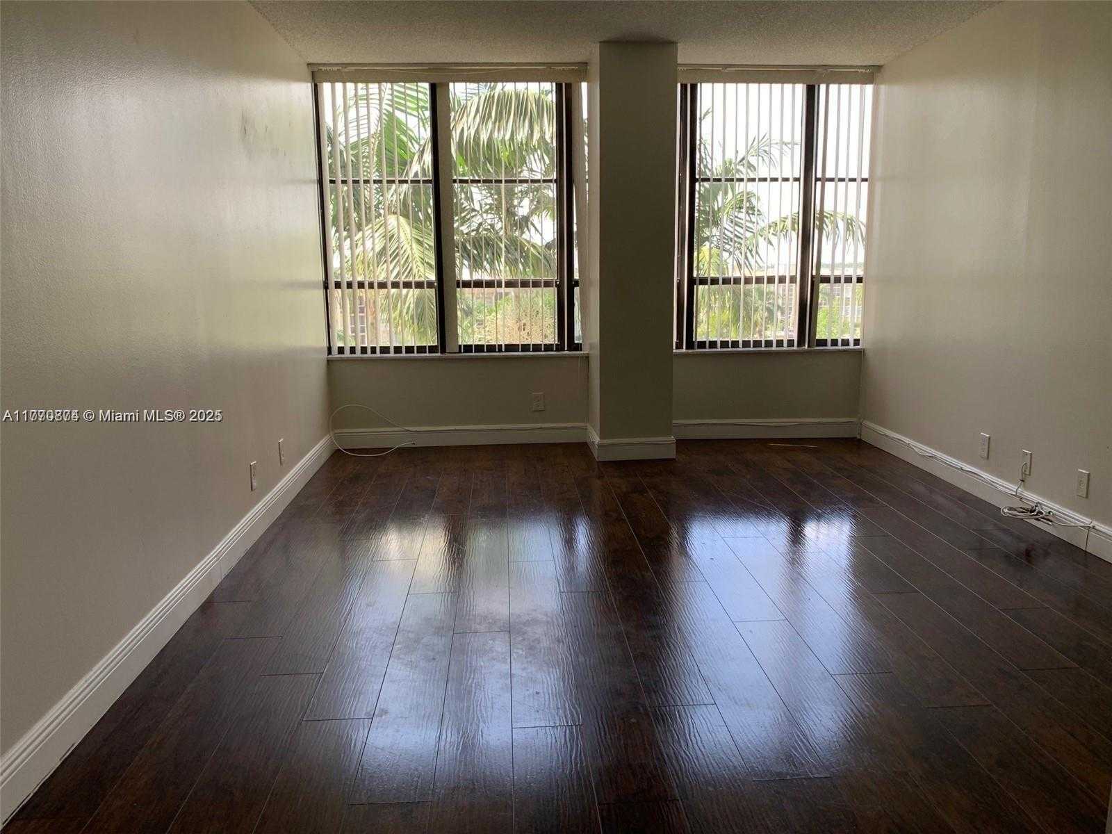Small Image of 500 THREE ISLANDS BLVD #307, Hallandale Beach Number 7
