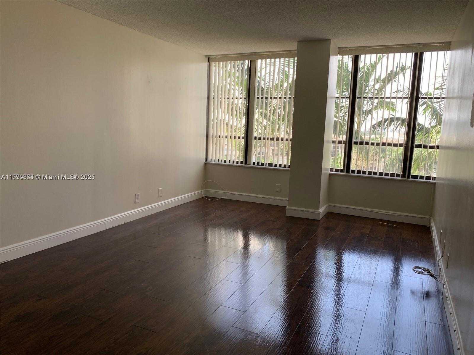 Small Image of 500 THREE ISLANDS BLVD #307, Hallandale Beach Number 8