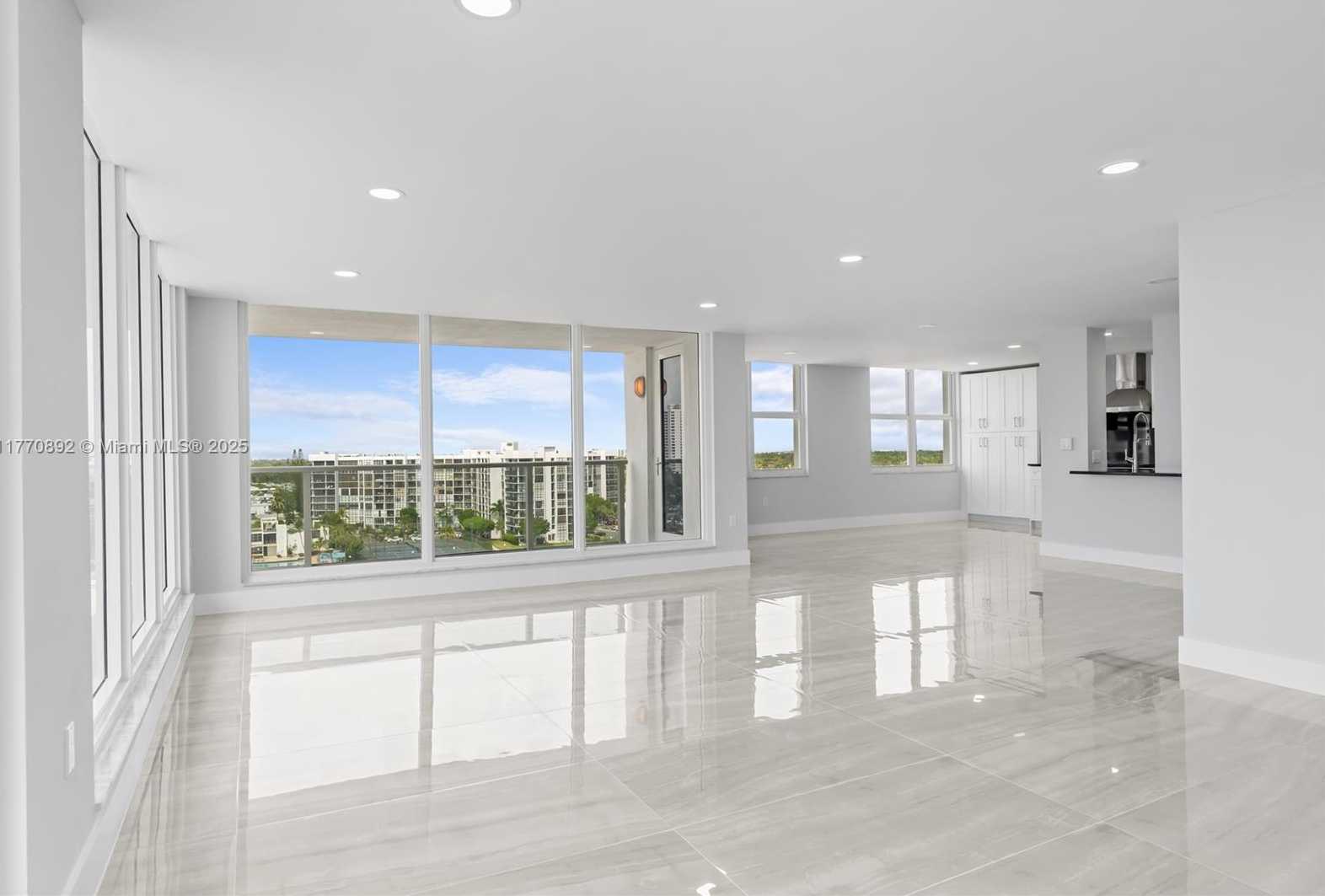 Small Image of 2751 SOUTH OCEAN DR #1008N, Hollywood Number 15