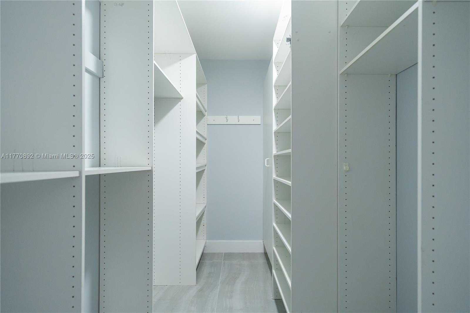 Small Image of 2751 SOUTH OCEAN DR #1008N, Hollywood Number 41