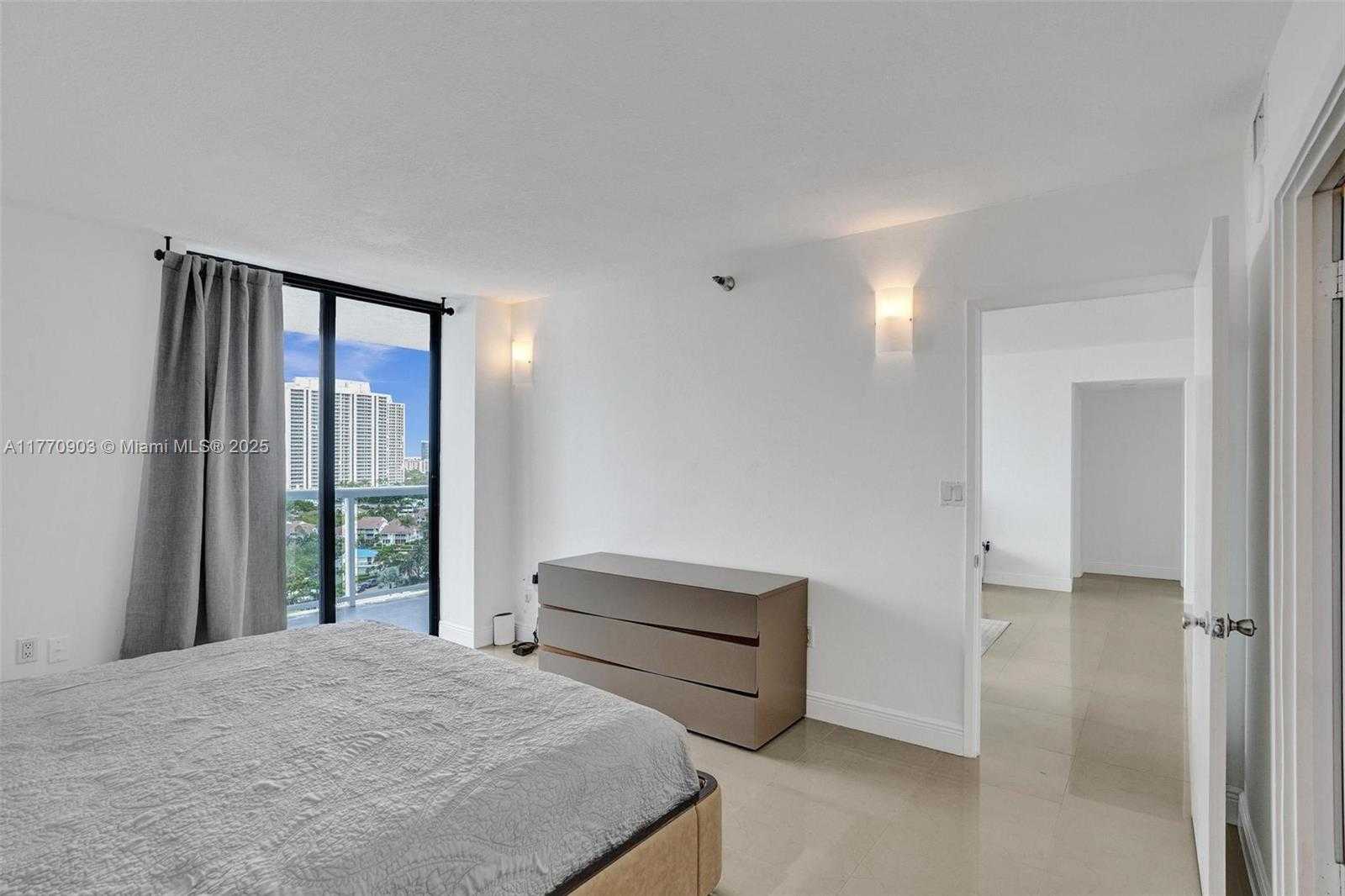 Small Image of 20515 EAST COUNTRY CLUB DR #1641, Aventura Number 18