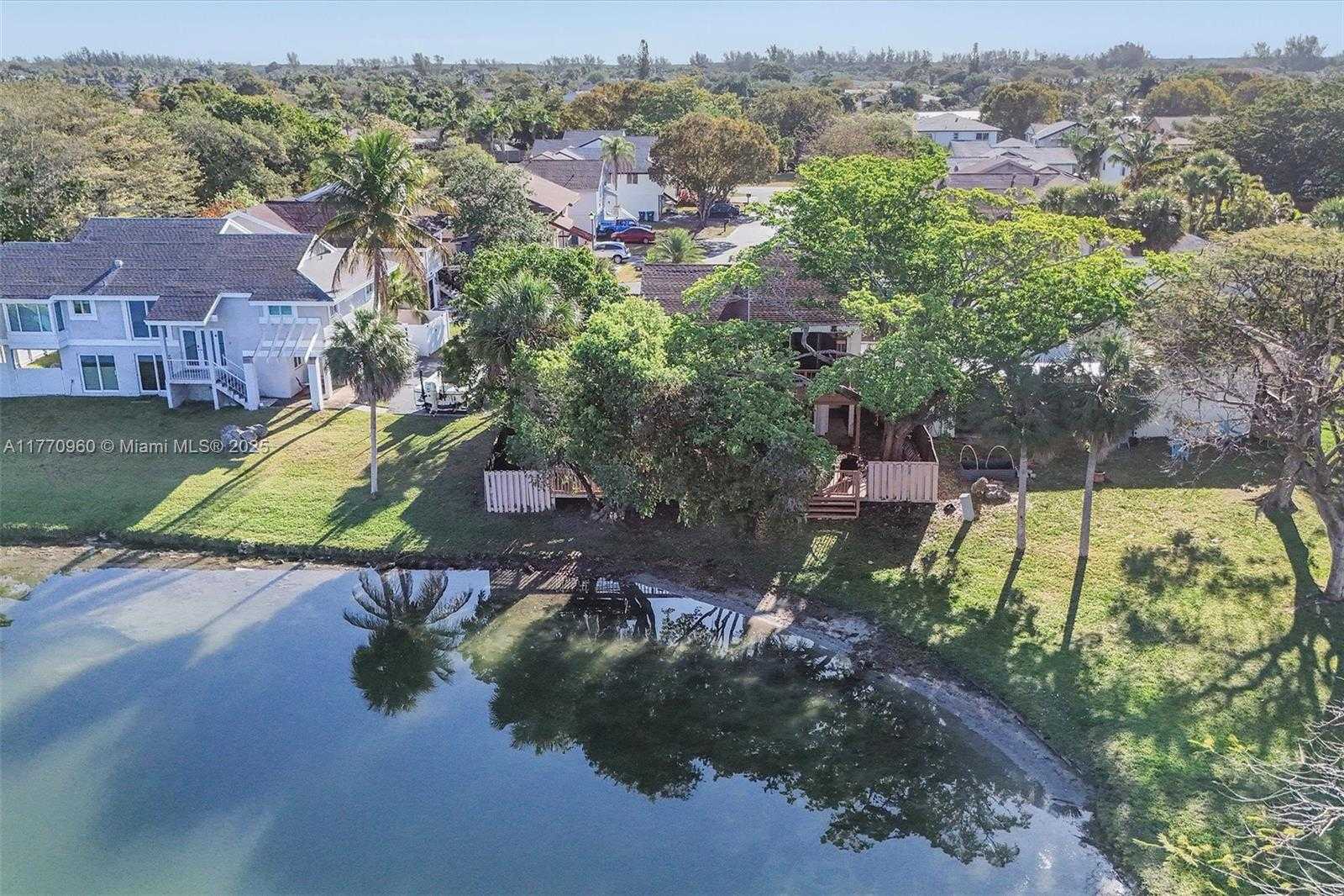 Small Image of 20414 SOUTH WEST 85TH AVE, Cutler Bay Number 34