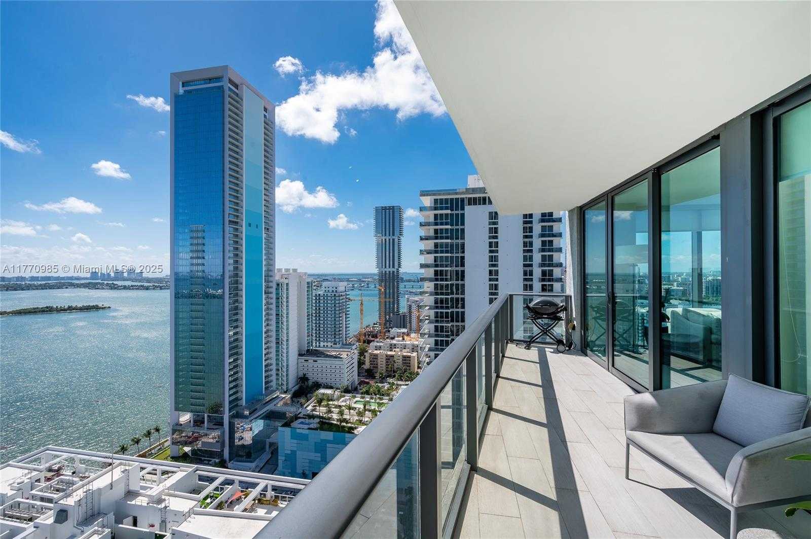 Small Image of 460 NORTH EAST 28TH ST #3208, Miami Number 25