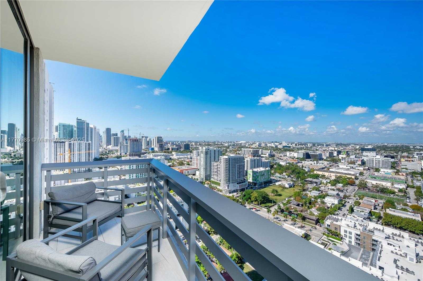 Small Image of 460 NORTH EAST 28TH ST #3208, Miami Number 37
