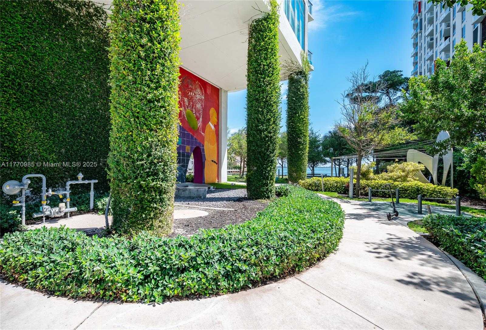 Small Image of 460 NORTH EAST 28TH ST #3208, Miami Number 5