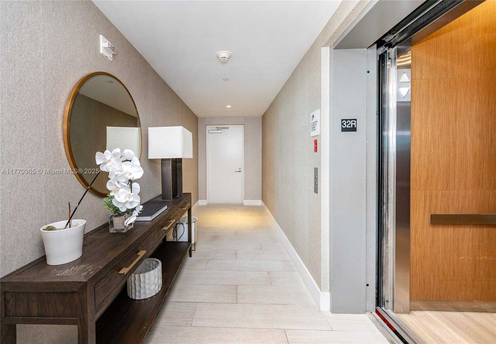 Small Image of 460 NORTH EAST 28TH ST #3208, Miami Number 7