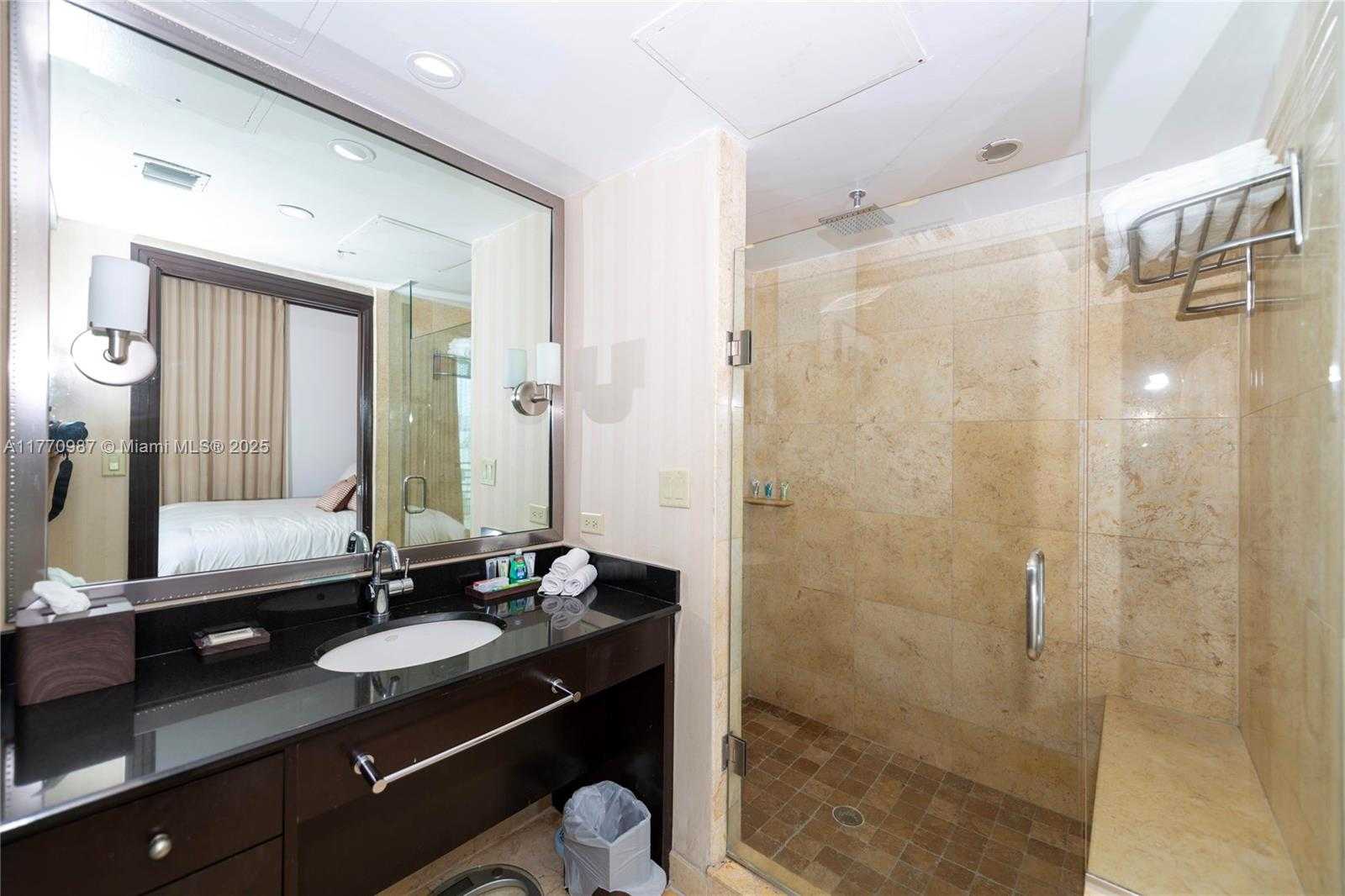 Small Image of 1437 COLLINS AVE #PH23, Miami Beach Number 27