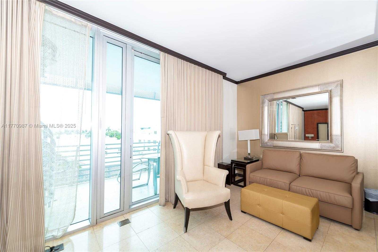 Small Image of 1437 COLLINS AVE #PH23, Miami Beach Number 33