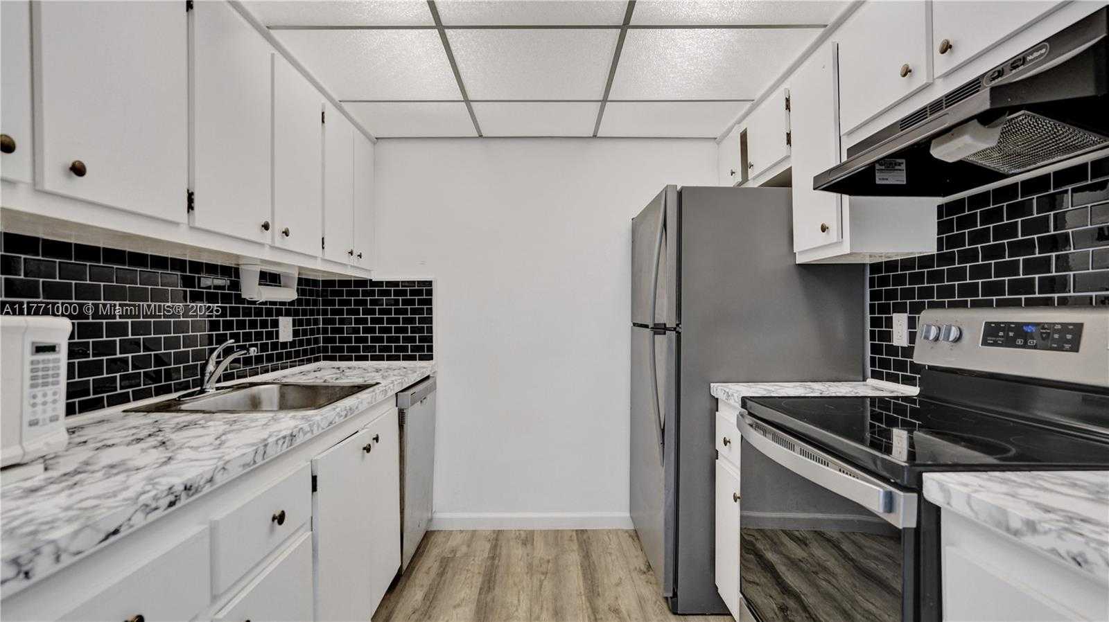 Small Image of 1301 SOUTH WEST 134TH WAY #412B, Pembroke Pines Number 11