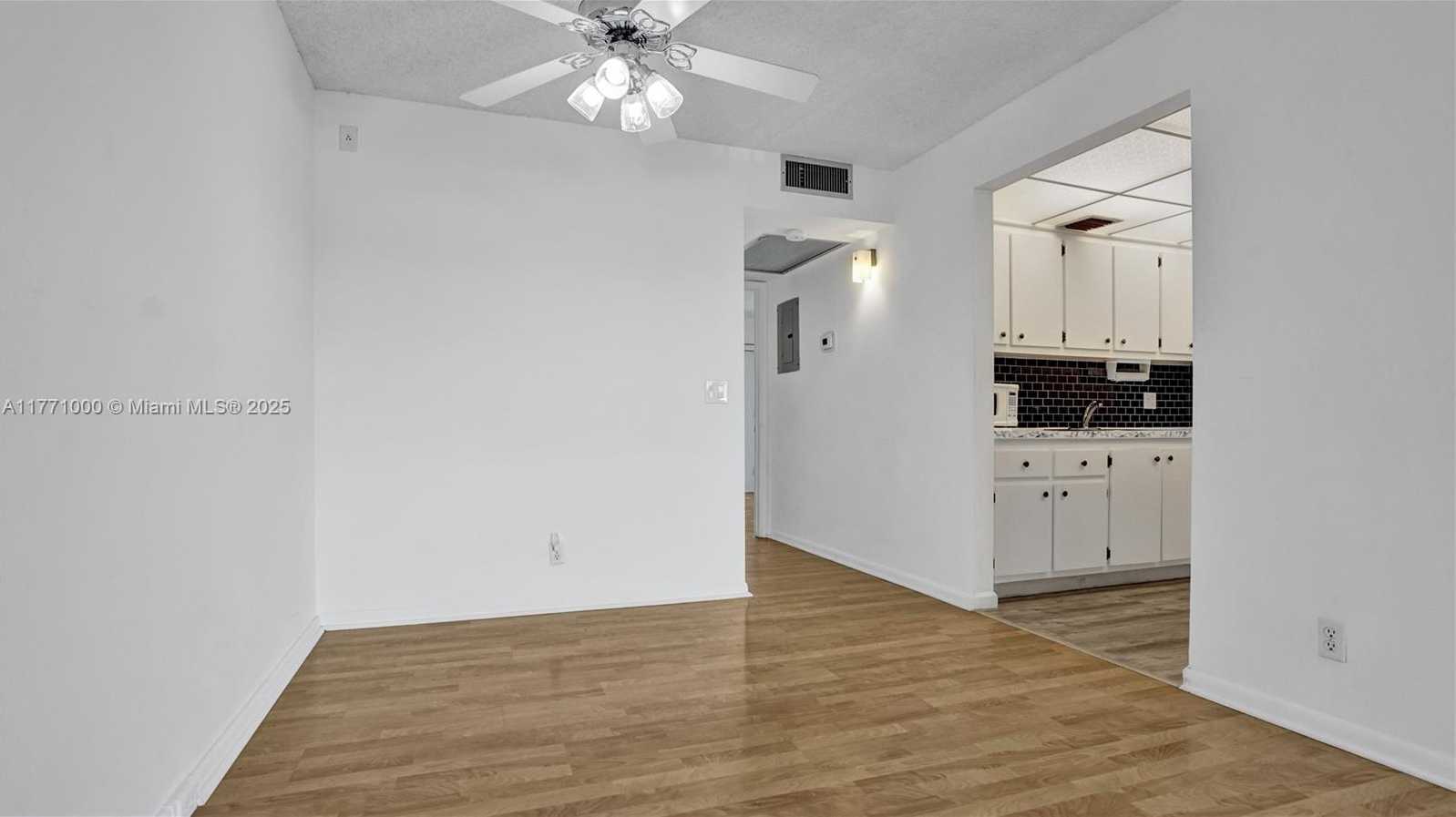 Small Image of 1301 SOUTH WEST 134TH WAY #412B, Pembroke Pines Number 15