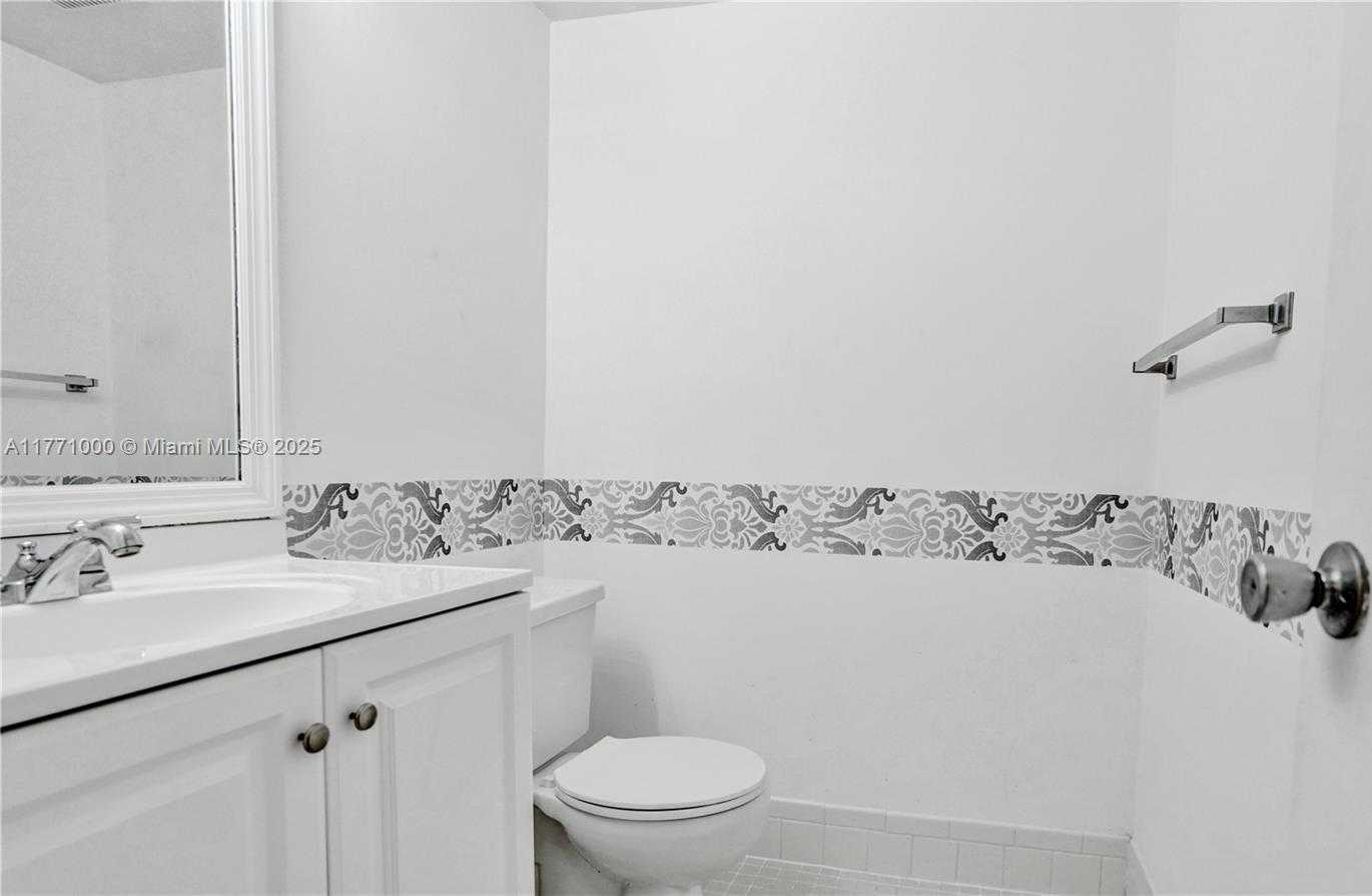 Small Image of 1301 SOUTH WEST 134TH WAY #412B, Pembroke Pines Number 16