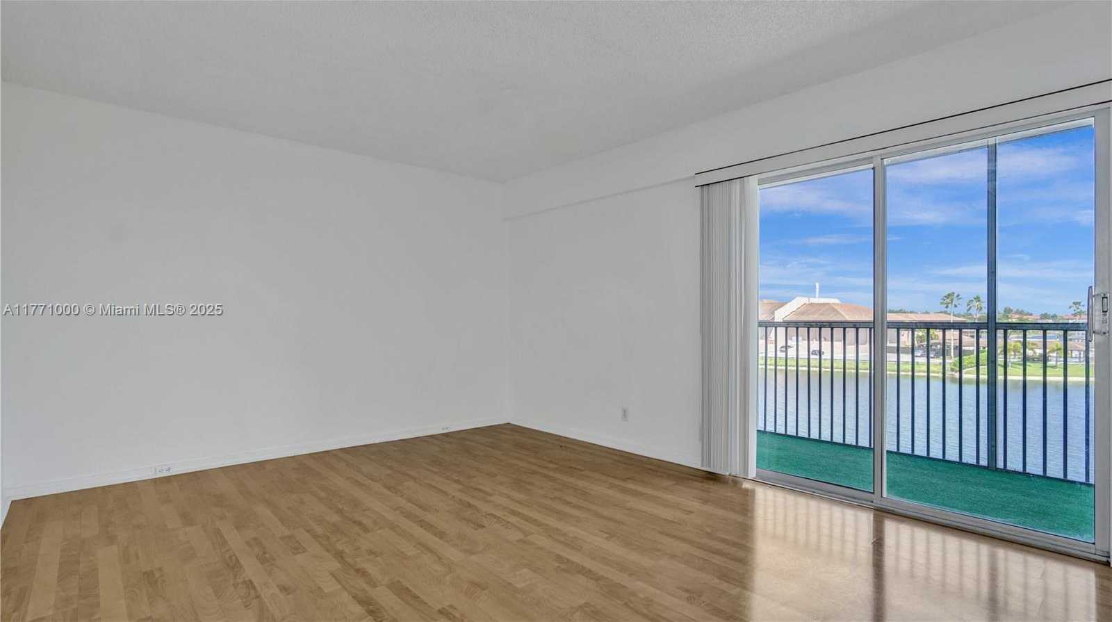 Small Image of 1301 SOUTH WEST 134TH WAY #412B, Pembroke Pines Number 23