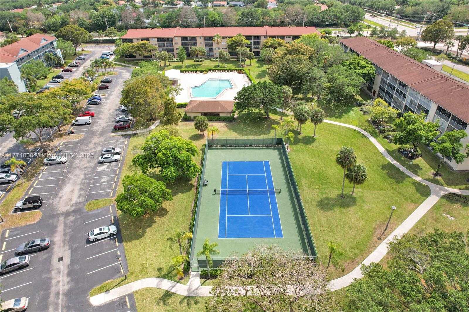 Small Image of 1301 SOUTH WEST 134TH WAY #412B, Pembroke Pines Number 37