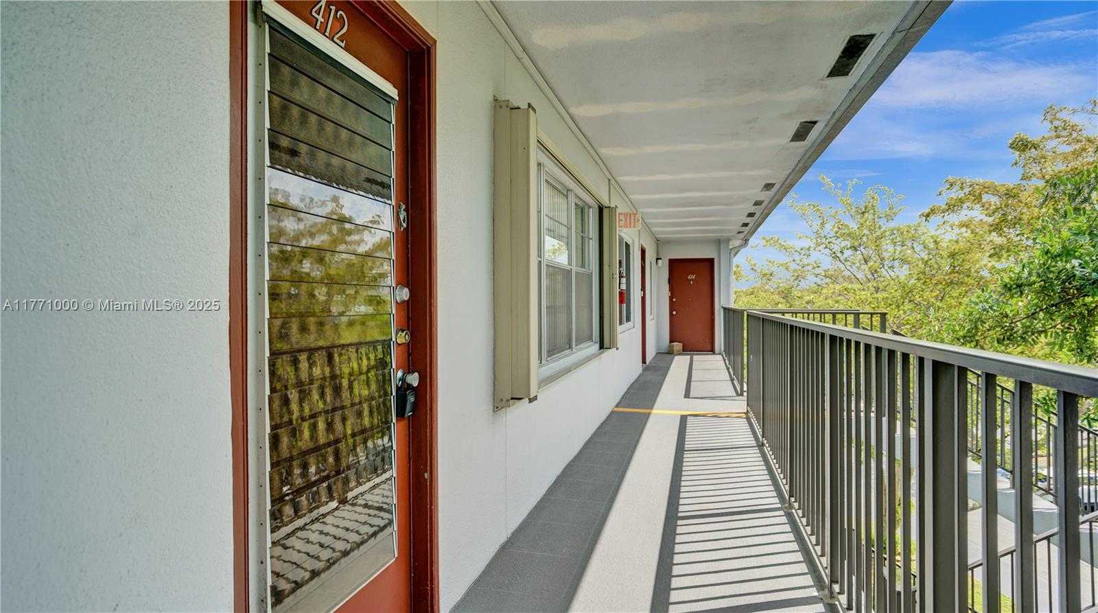 Small Image of 1301 SOUTH WEST 134TH WAY #412B, Pembroke Pines Number 5
