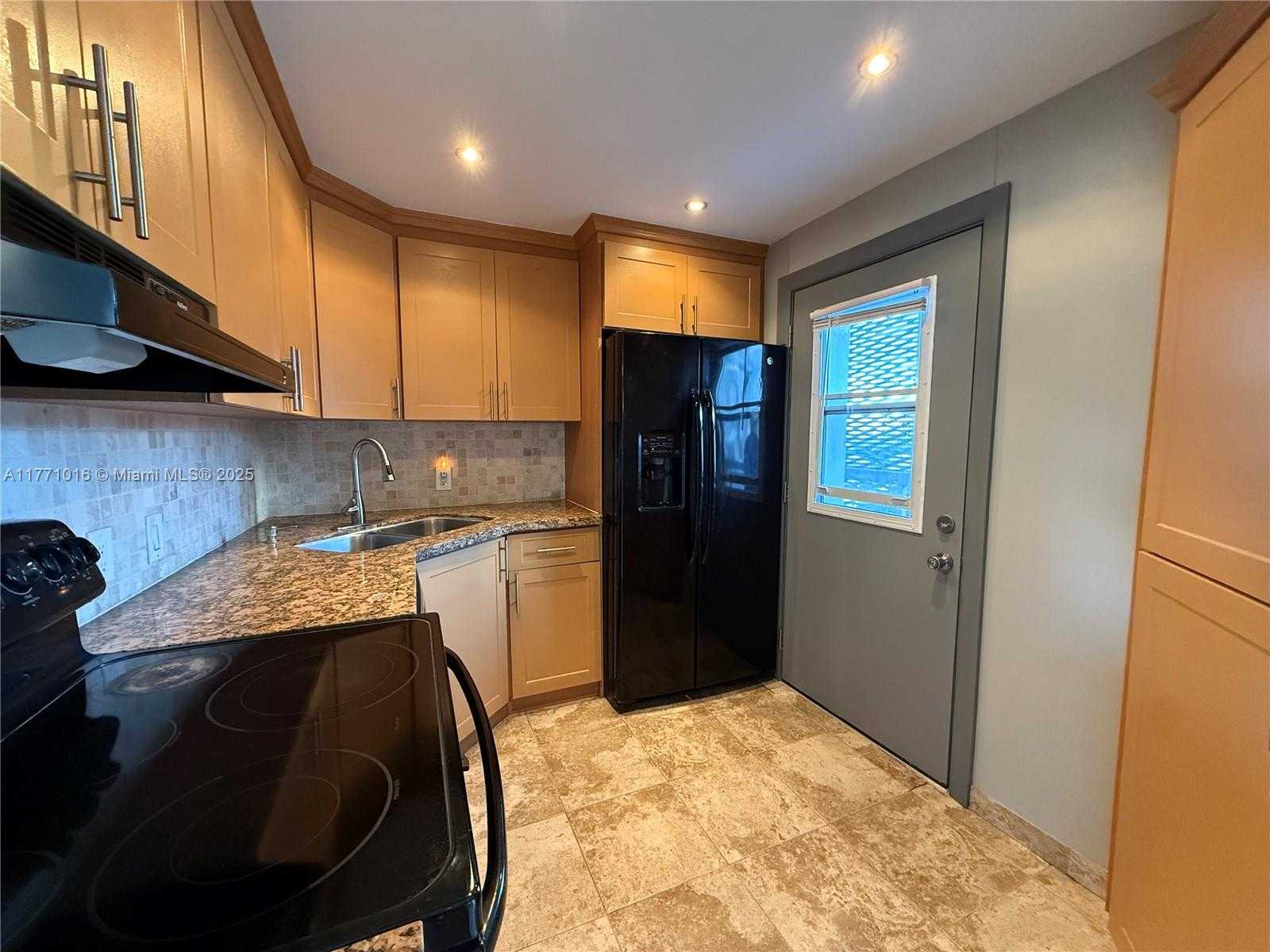 Small Image of 3401 NORTH COUNTRY CLUB DR #601, Aventura Number 6