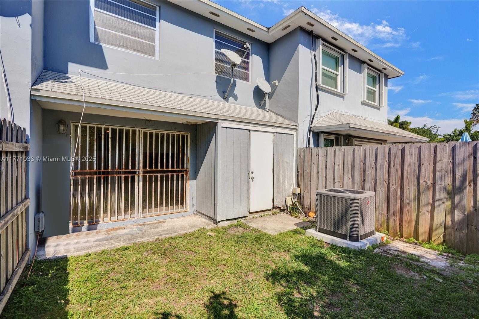 Small Image of 19402 SOUTH WEST 103RD CT #F, Cutler Bay Number 26