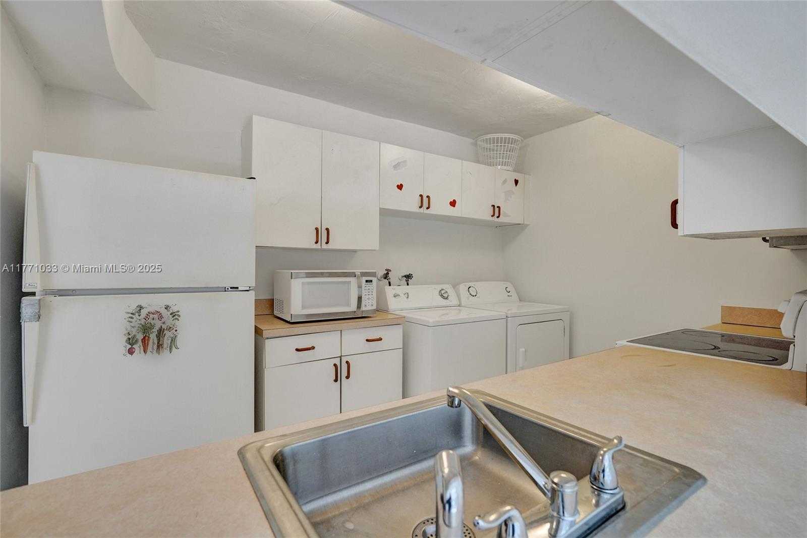 Small Image of 19402 SOUTH WEST 103RD CT #F, Cutler Bay Number 9