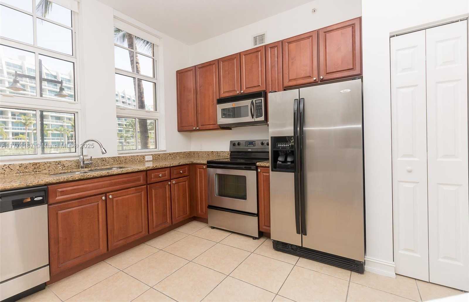 Small Image of 3001 NORTH EAST 185TH ST #113, Aventura Number 3