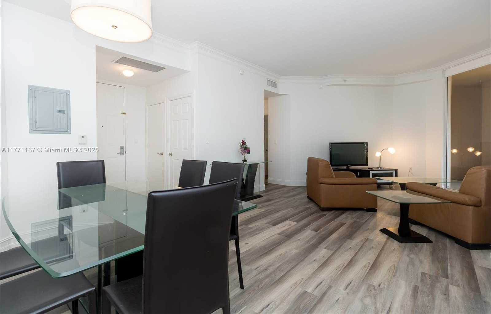 Small Image of 3001 NORTH EAST 185TH ST #113, Aventura Number 5