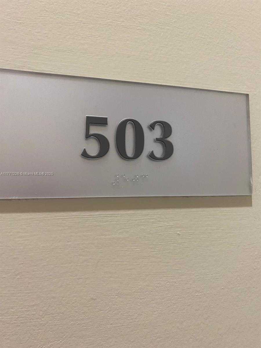 Small Image of 2100 VAN BUREN ST #503, Hollywood Number 5