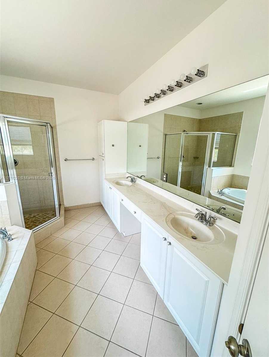 Small Image of 3210 NORTH WEST 126TH AVE #3210, Sunrise Number 21