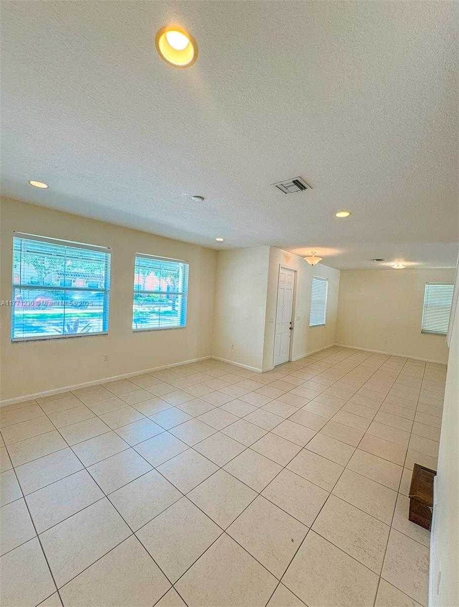 Small Image of 3210 NORTH WEST 126TH AVE #3210, Sunrise Number 7