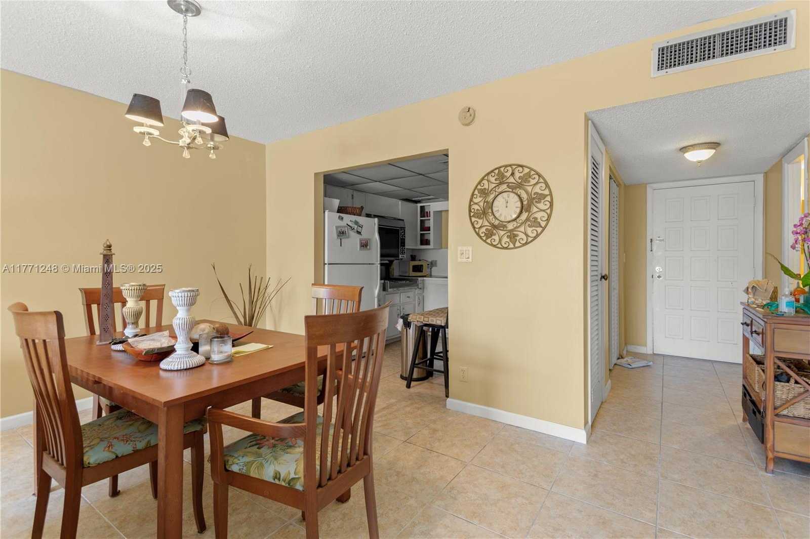 Small Image of 5961 NORTH FALLS CIR DR #409, Lauderhill Number 11