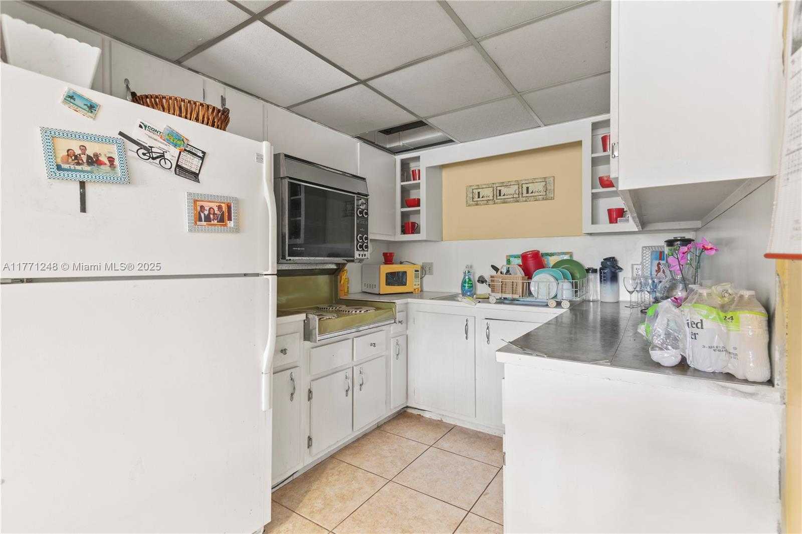 Small Image of 5961 NORTH FALLS CIR DR #409, Lauderhill Number 4