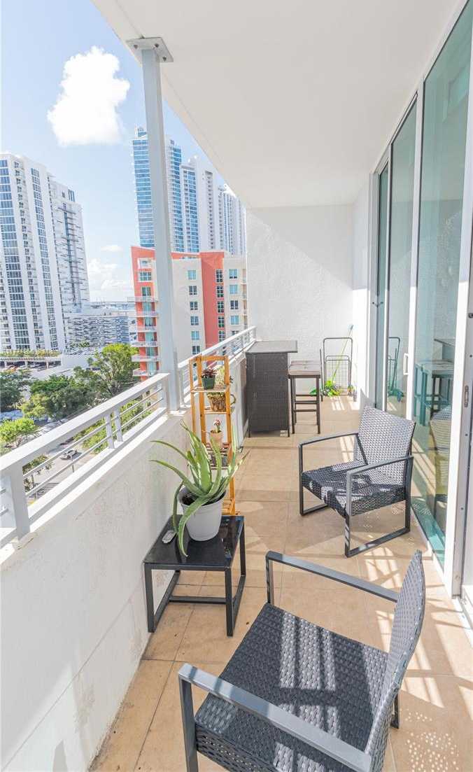 Small Image of 350 NORTH EAST 24TH ST #1001, Miami Number 12