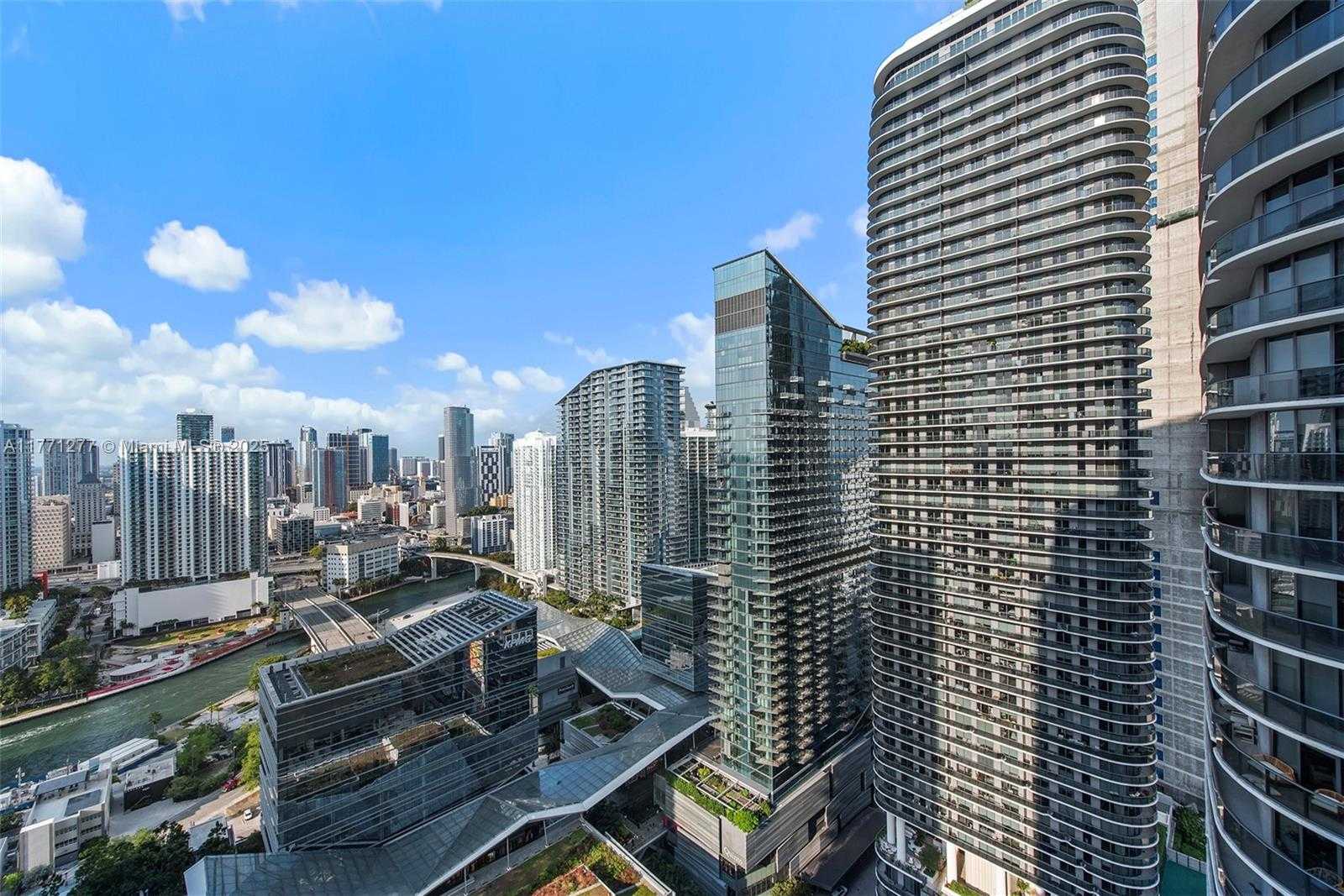 Small Image of 55 SOUTH WEST 9TH ST #3601, Miami Number 36