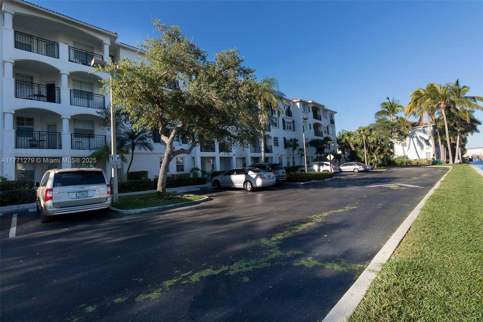 Small Image of 3215 NORTH EAST 184TH ST #14404, Aventura Number 15