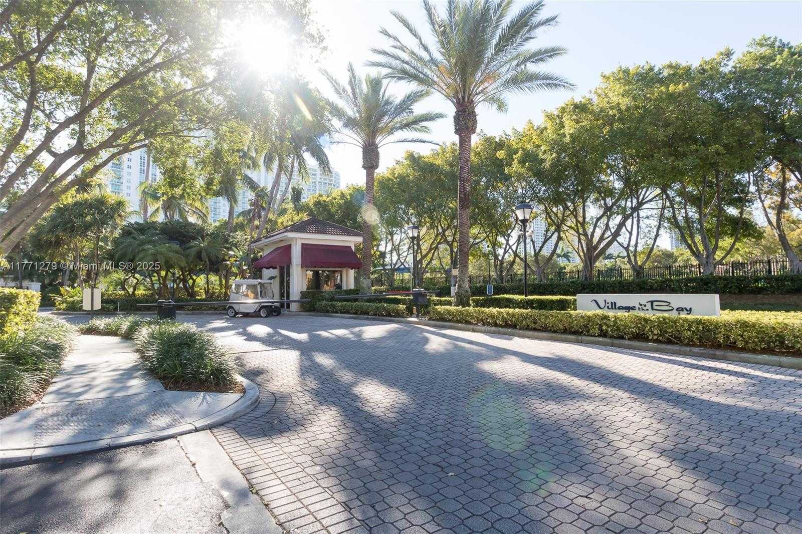 Small Image of 3215 NORTH EAST 184TH ST #14404, Aventura Number 31