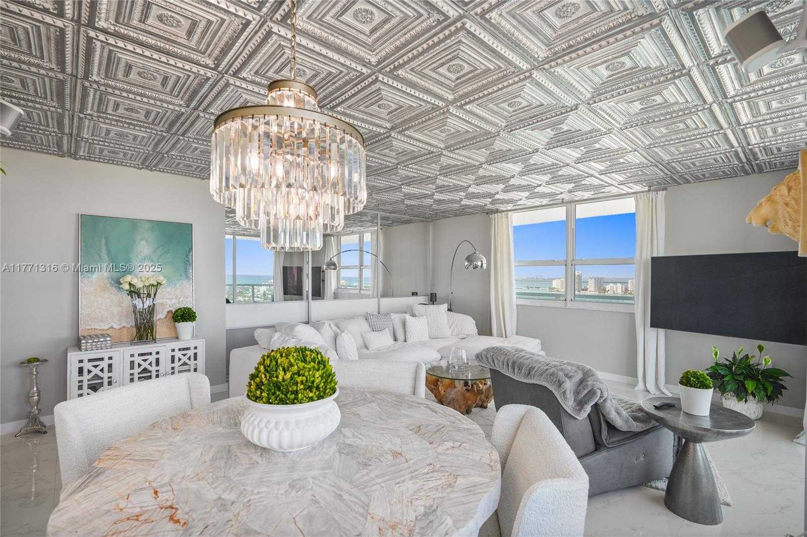 Small Image of 650 WEST AVE #2312, Miami Beach Number 13