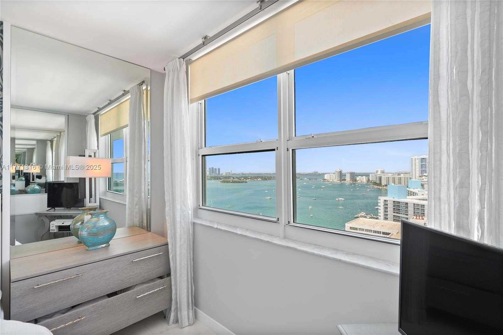 Small Image of 650 WEST AVE #2312, Miami Beach Number 29