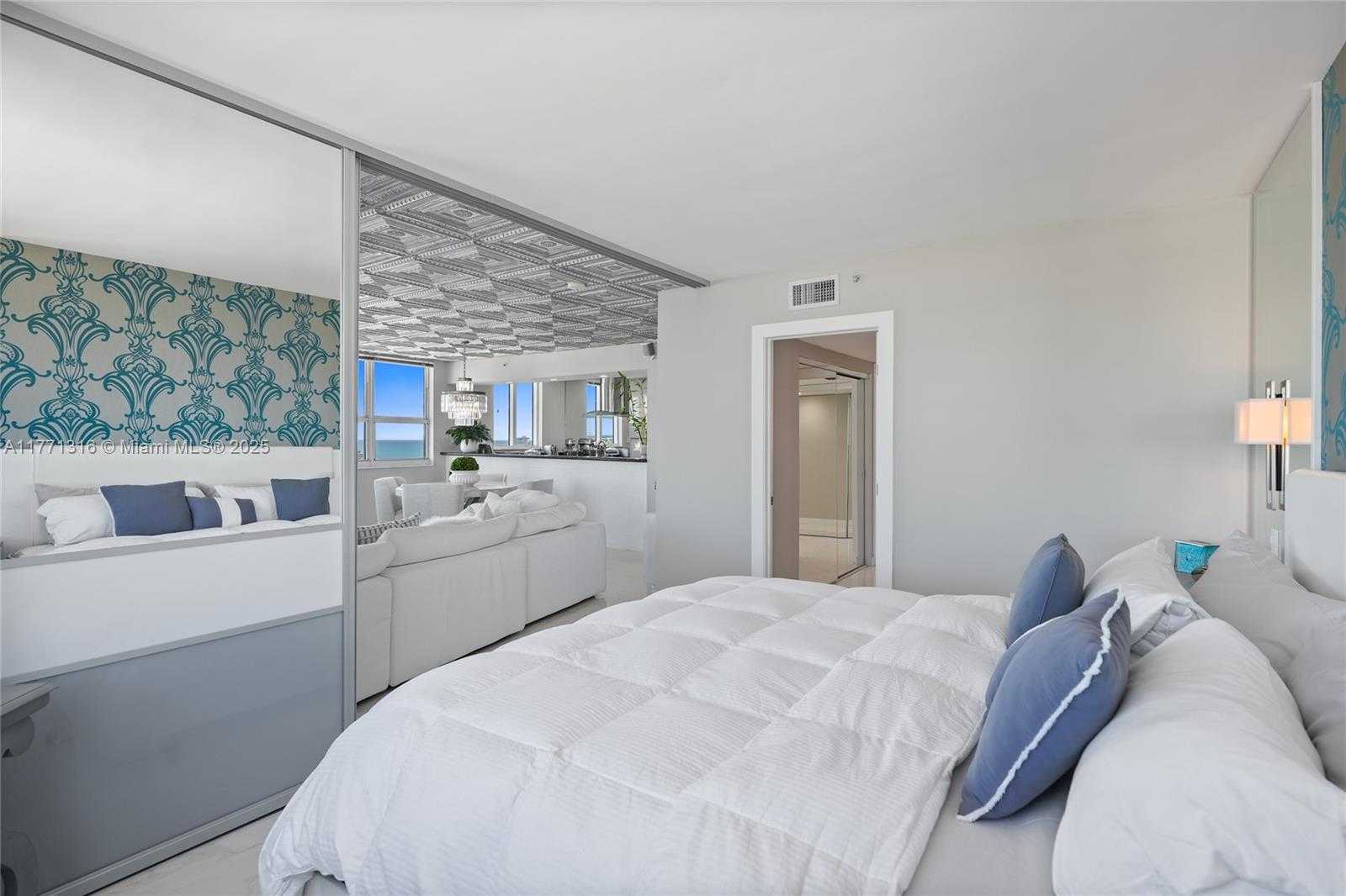 Small Image of 650 WEST AVE #2312, Miami Beach Number 30