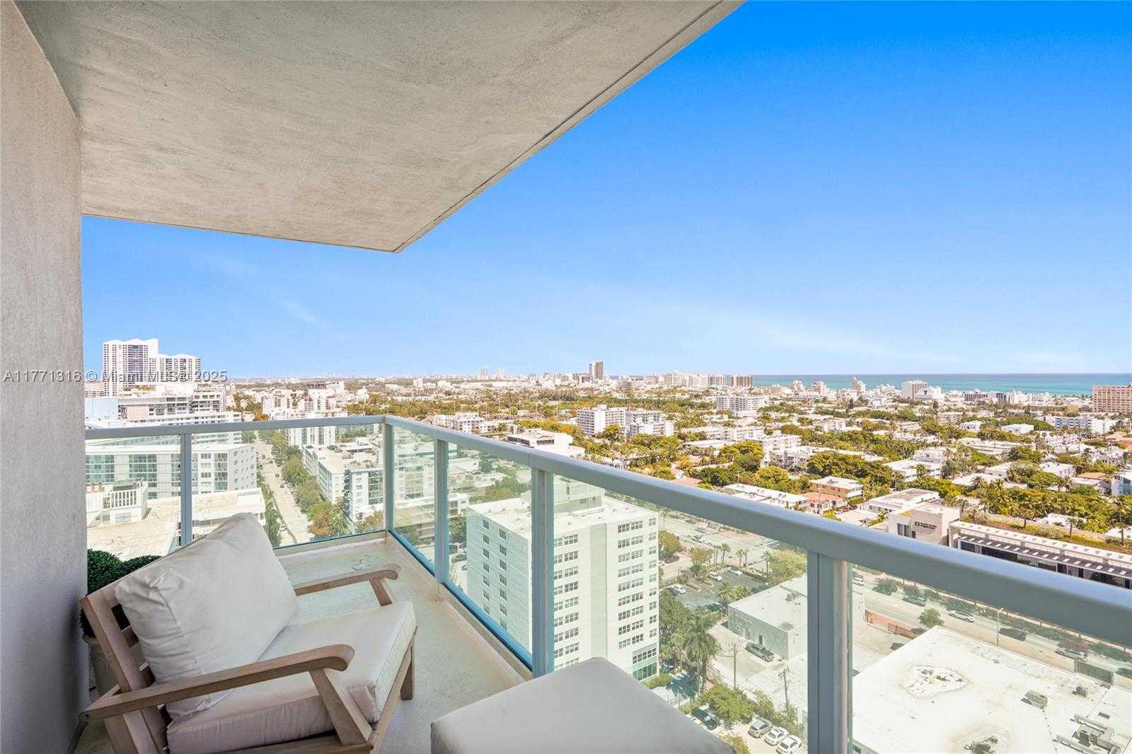 Small Image of 650 WEST AVE #2312, Miami Beach Number 7