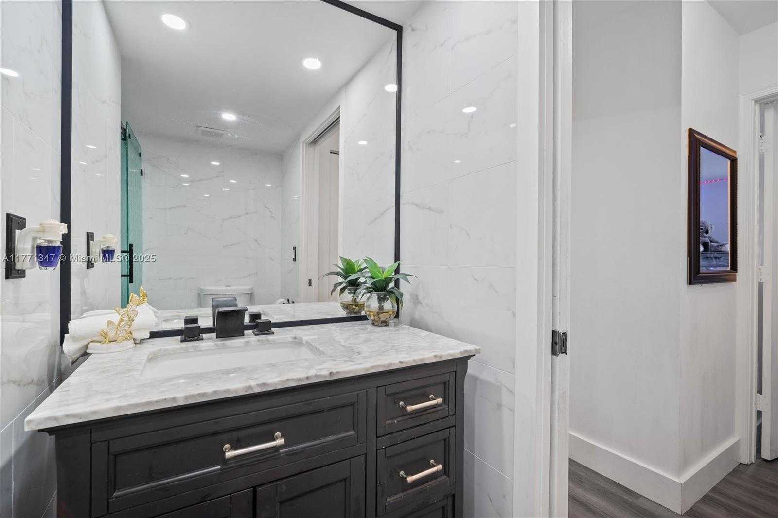 Small Image of 2113 RENAISSANCE BLVD #105, Miramar Number 19