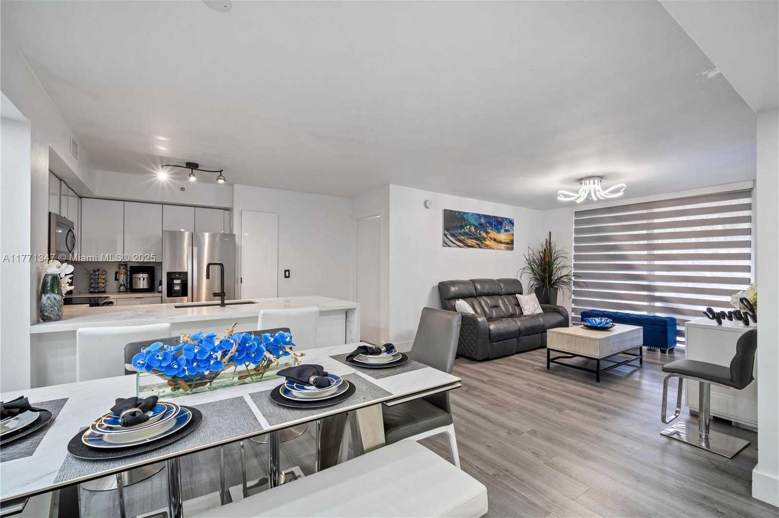 Small Image of 2113 RENAISSANCE BLVD #105, Miramar Number 3