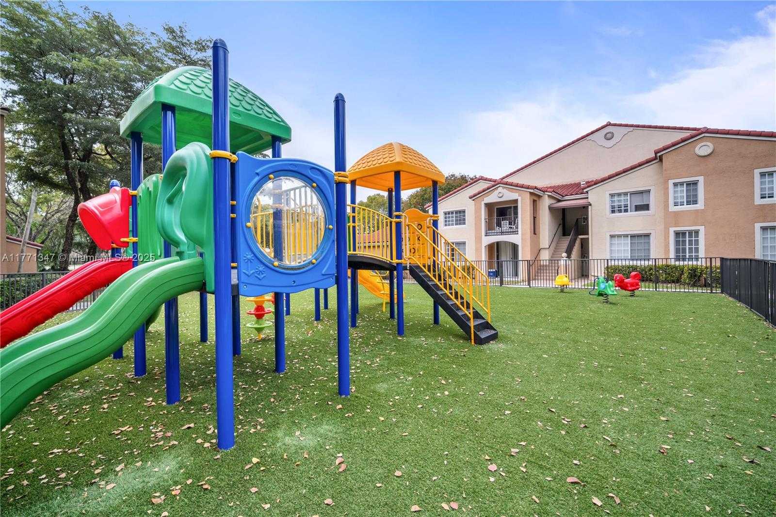 Small Image of 2113 RENAISSANCE BLVD #105, Miramar Number 31