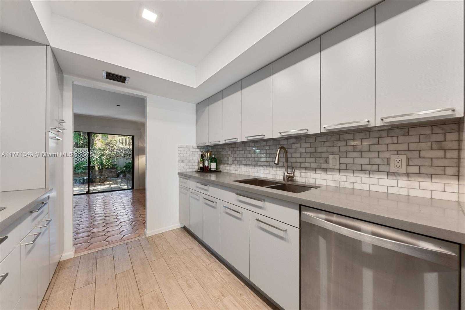 Small Image of 206 ST ANDREWS ROAD #18-78, Hollywood Number 15