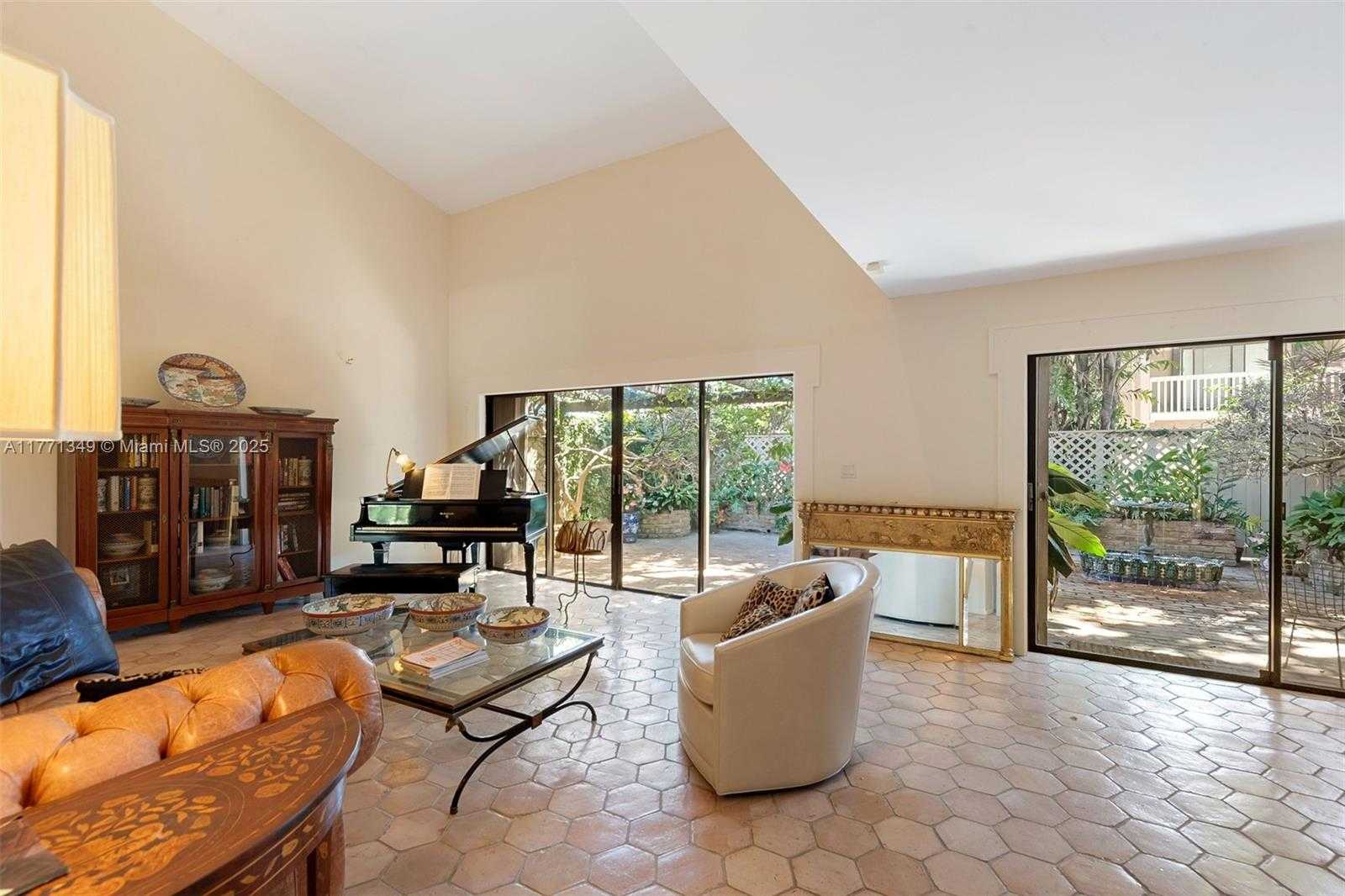 Small Image of 206 ST ANDREWS ROAD #18-78, Hollywood Number 21