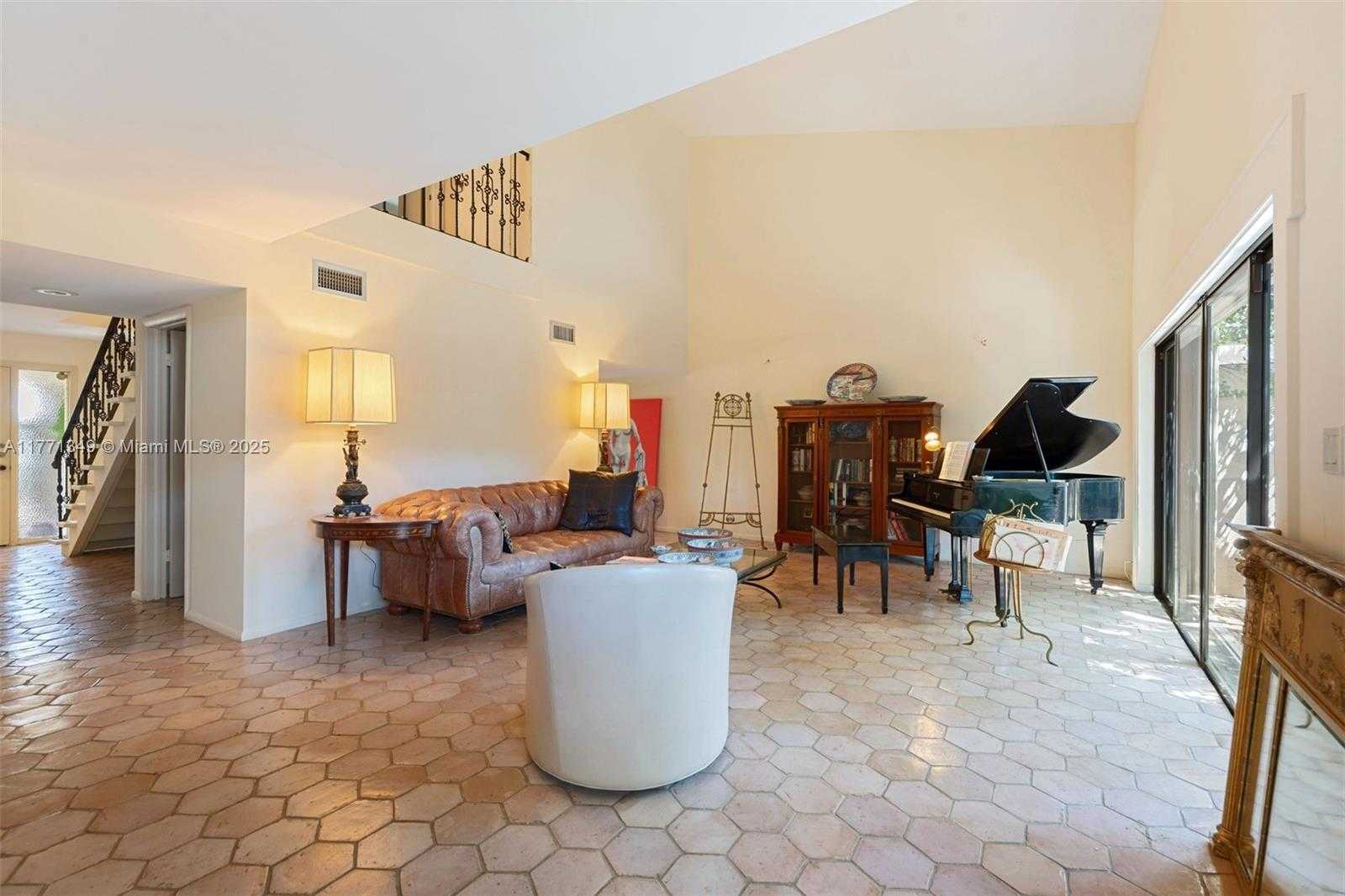 Small Image of 206 ST ANDREWS ROAD #18-78, Hollywood Number 22