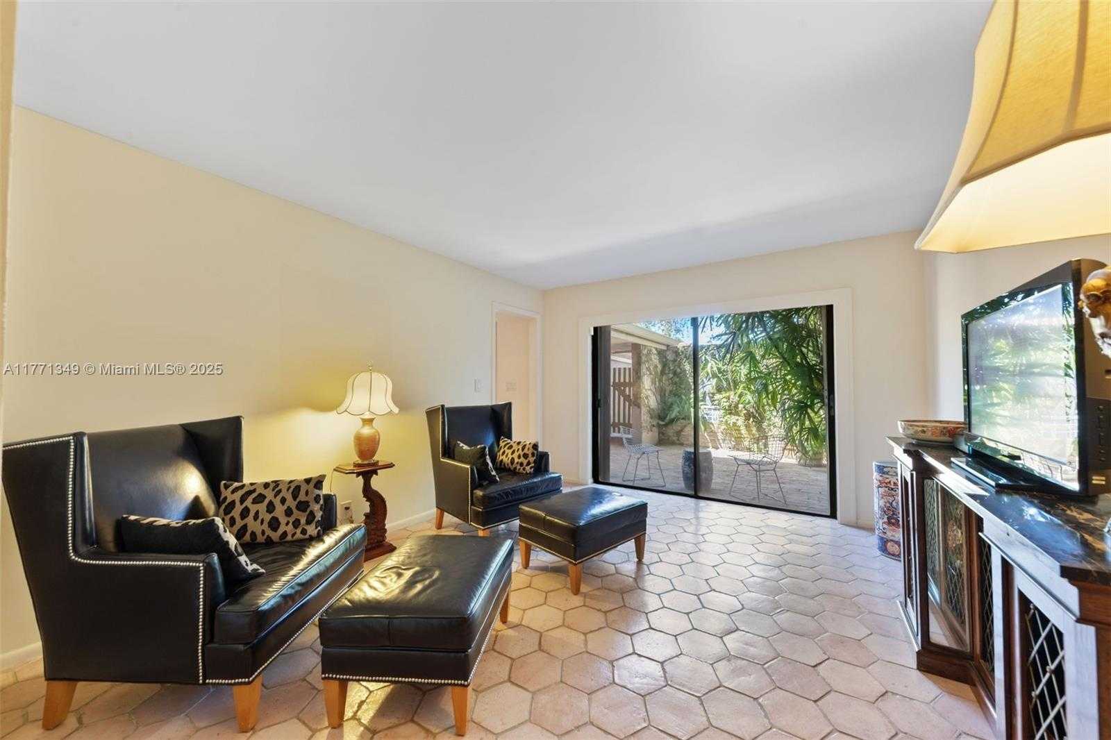 Small Image of 206 ST ANDREWS ROAD #18-78, Hollywood Number 27