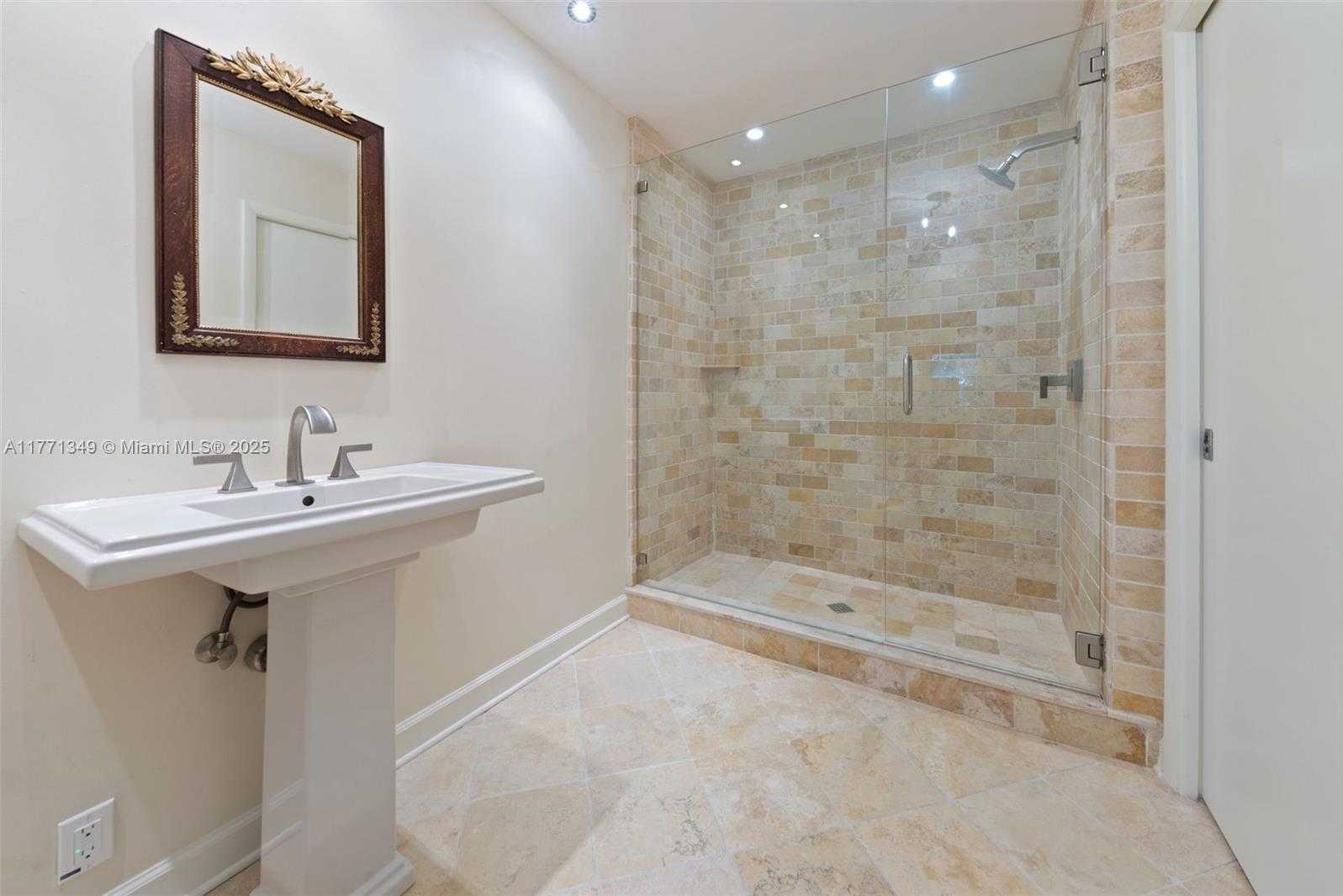 Small Image of 206 ST ANDREWS ROAD #18-78, Hollywood Number 53